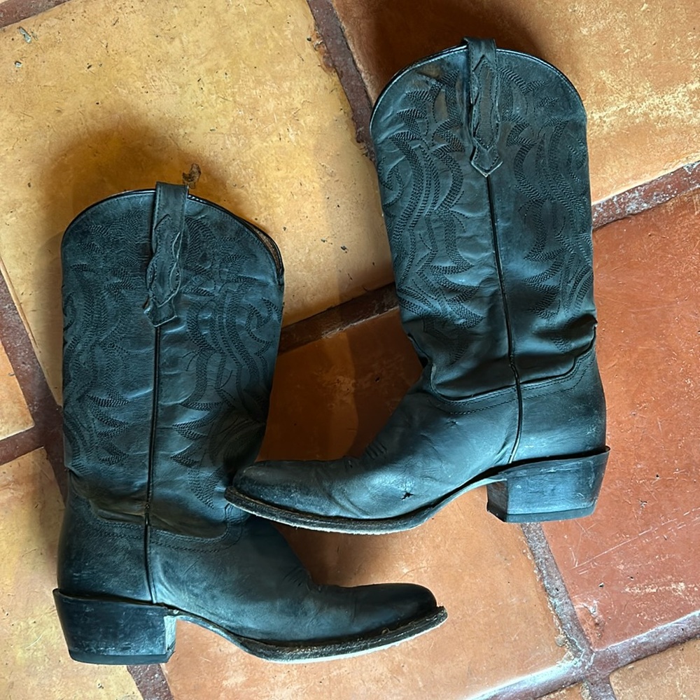 Black Cowgirl Boots